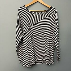 T by Talbots Black and White Striped Long Sleeve Top
